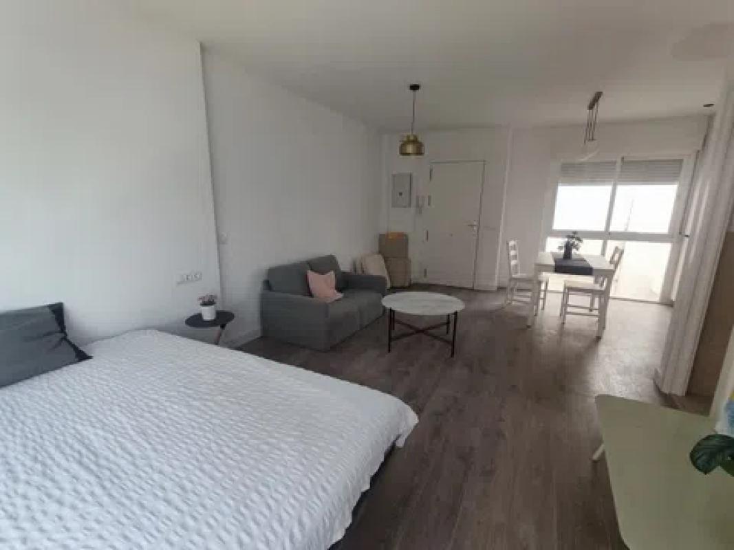 Продажа студии в Calle Diego de Vergara s/n, Малага photo 3