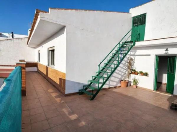 Chalet adosado photo 1