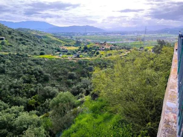 Finca rústica en venta en Barrio Campanillas , Málaga thumbnail 2