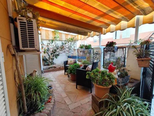 Chalet adosado en calle Juan de Anchieta thumbnail 1