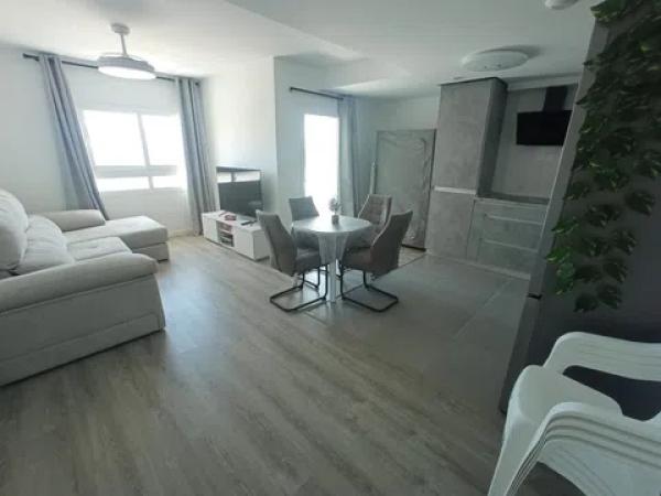 Venta de piso en Carril de Segovia, Málaga
thumbnail 1