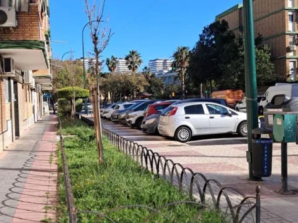 Venta de piso en Barrio Puerta Blanca - Almudena, Málaga
 photo 4