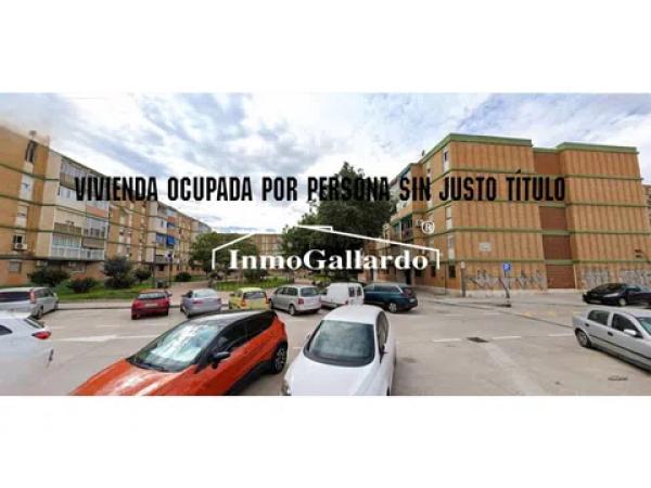 Продажа квартиры на Plaza César Álvarez Dumont, Малага
 photo 4