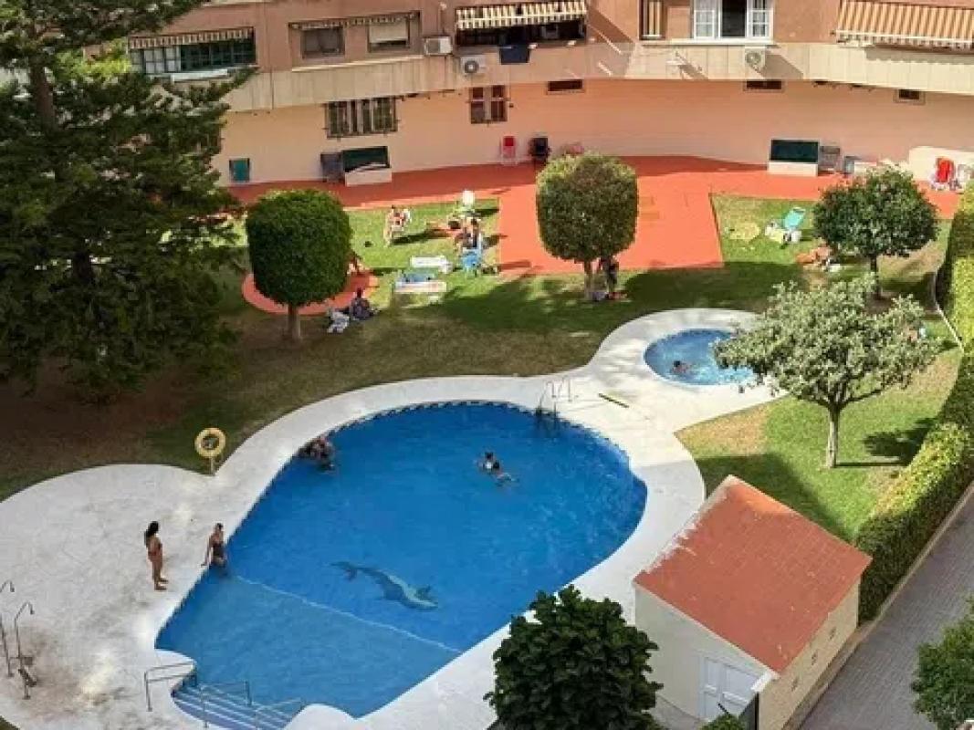 Sale of apartment in Calle Benahavís, Málaga
photo 1
