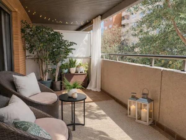Venta de piso en Avenida Imperio Argentina, 1, Málaga
photo 1