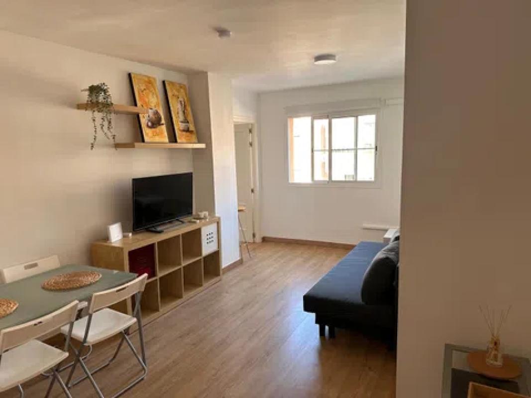 Venta de piso en Calle Héroe de Sostoa, 56, Málaga
photo 1