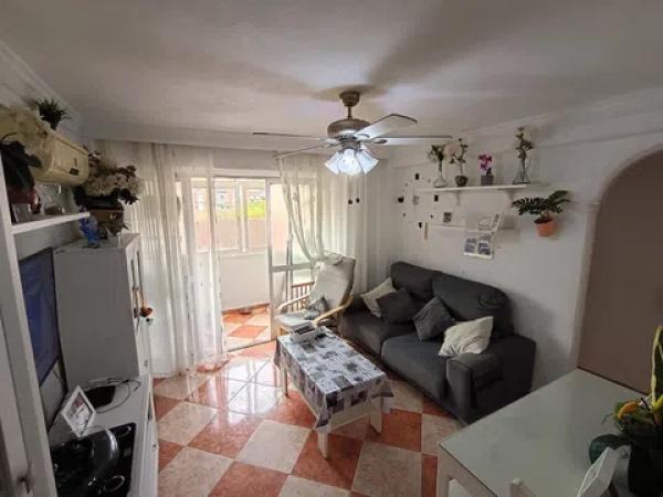 Продажа квартиры на Calle Cortés el Viejo, Малага
photo 1