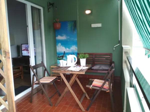 Venta de piso en Barrio Los Guindos - Parque Mediterráneo - Santa Paula, Málaga
 photo 4