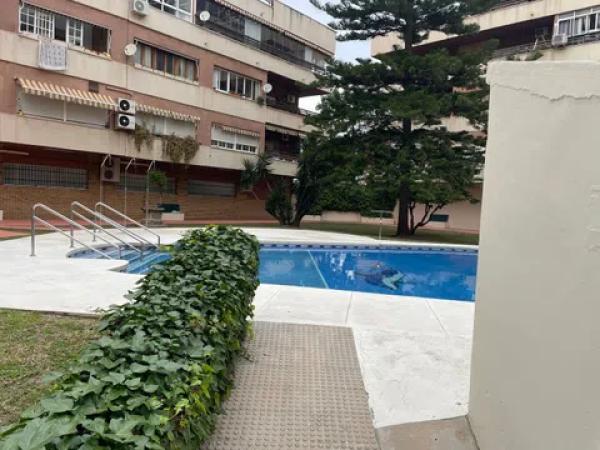 Venta de piso en Calle benahavis, 1, Málaga
 photo 4
