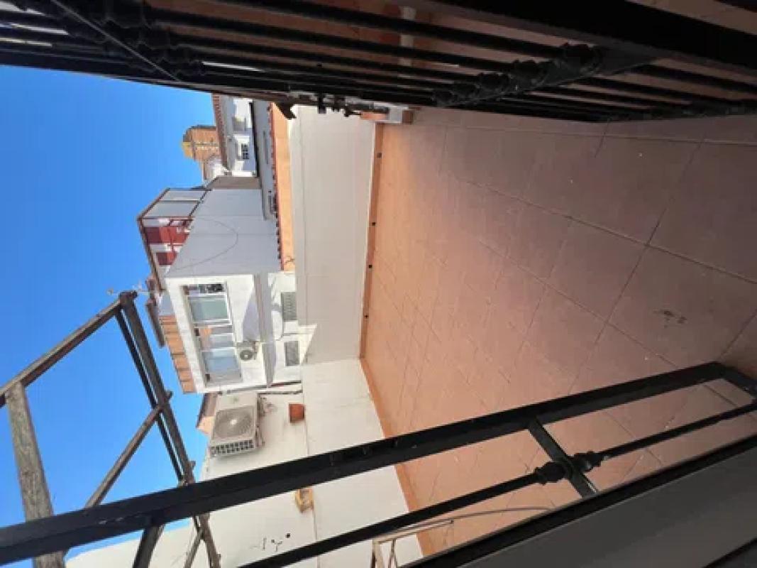 Sale of independent chalet in Calle Arganda, 40, Málaga
photo 1