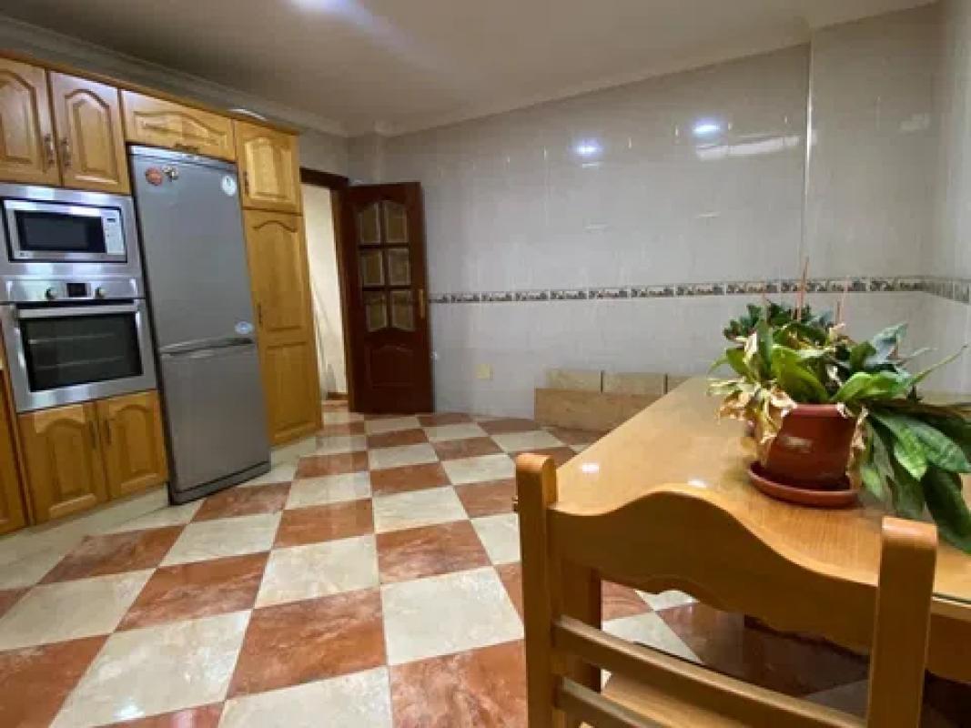 Продажа таунхауса в Calle ALTAMIRA , Малага photo 5