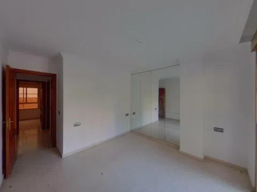 Продажа квартиры на CL NTRA SRA DE LAS CANDELAS, 42, Малага
photo 2