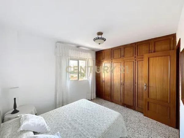 Sale of flat in Calle Albertillas, Málaga
 photo 2