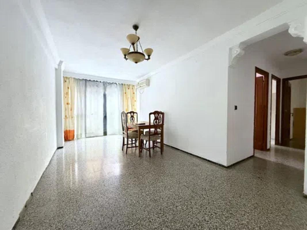 Sale of apartment in AV LUZ LA, Málaga
photo 1