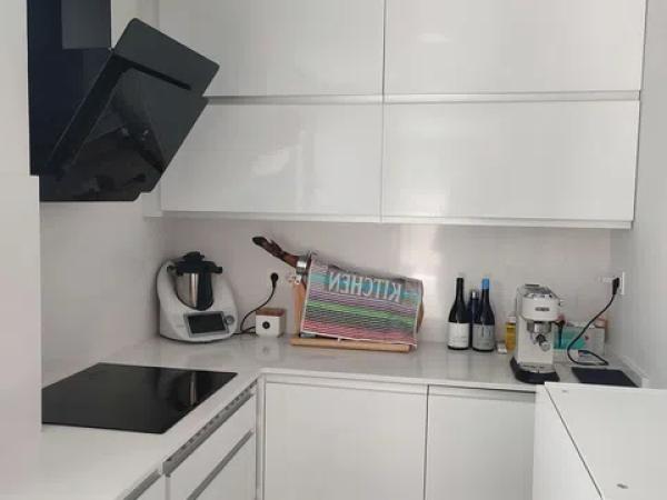 Venta de piso en Calle Héroe de Sostoa, 92, Málaga
thumbnail 1