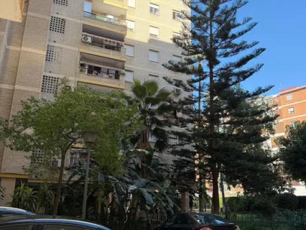 Venta de piso en Calle Héroe de Sostoa, 200, Málaga
thumbnail 2