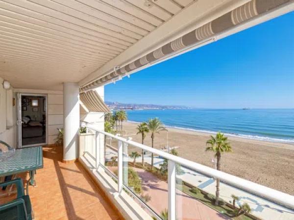 Venta de piso en Paseo Marítimo Antonio Banderas, Málaga
thumbnail 1