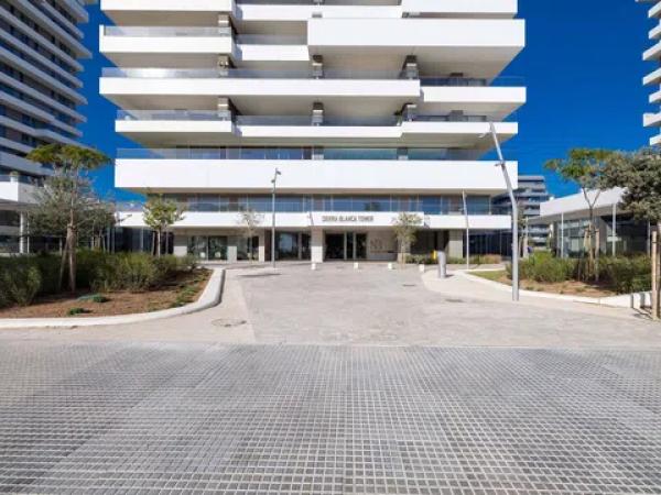 Venta de piso en Calle Pacífico, Málaga
thumbnail 1