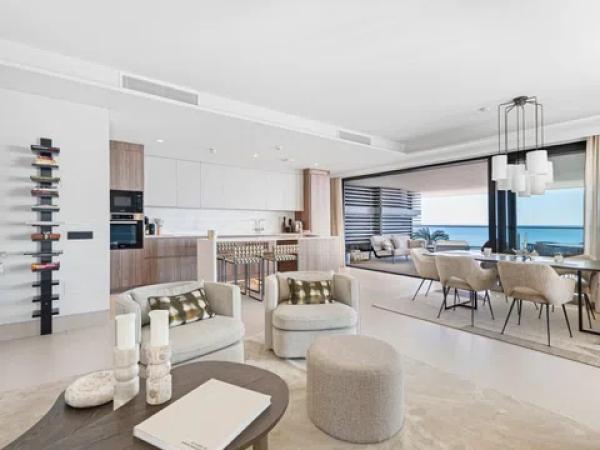 Venta de piso en Barrio Pacífico, Málaga
thumbnail 2