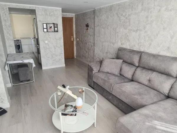 Venta de piso en Calle Sargento García Noblejas, 10, Málaga
thumbnail 1