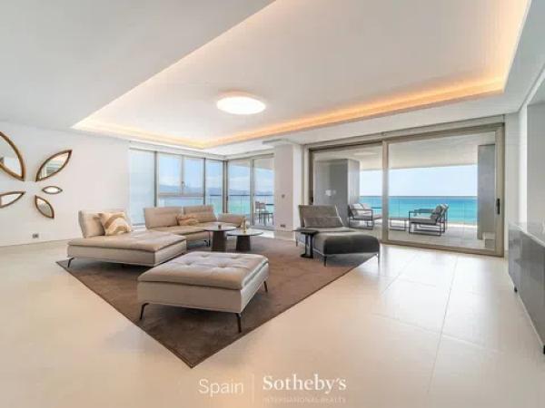 Venta de piso en Calle Pacífico, 96, Málaga
thumbnail 2