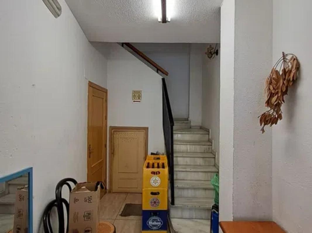 Sprzedaż niezależnego domku jednorodzinnego w Calle Garcerán, 25, Málaga photo 5