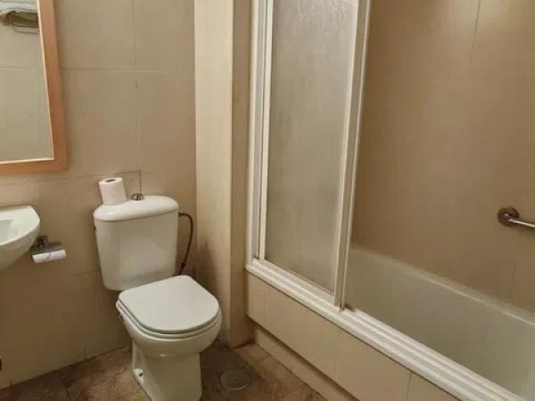 Venta de piso en Barrio Finca el Pato - Torre del Río, Málaga
thumbnail 1