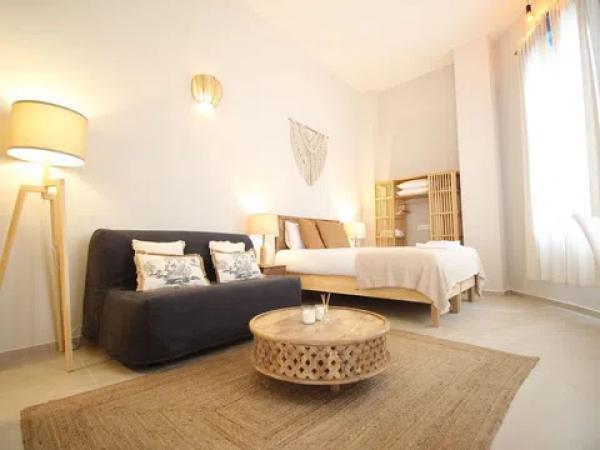 Studio for sale on Calle Gálatas, 5, Málaga thumbnail 1