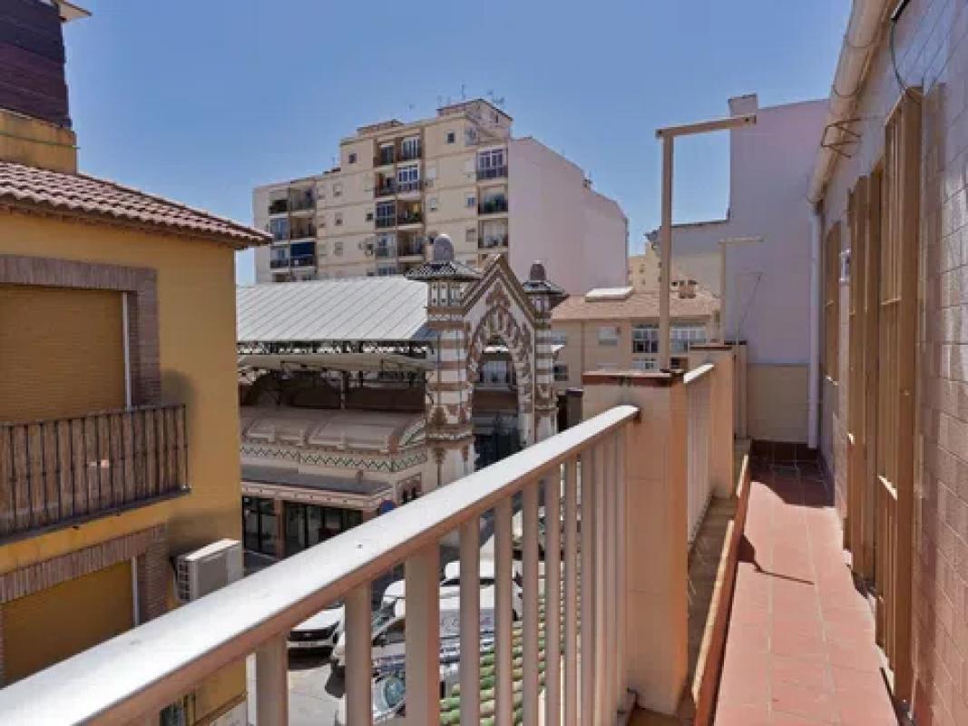 Venta de chalet independiente en Calle Tirso de Molina, Málaga
photo 3
