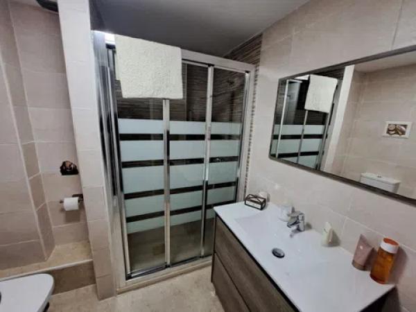 Продажа квартиры на Calle Sevilla, 4, Малага
 photo 4