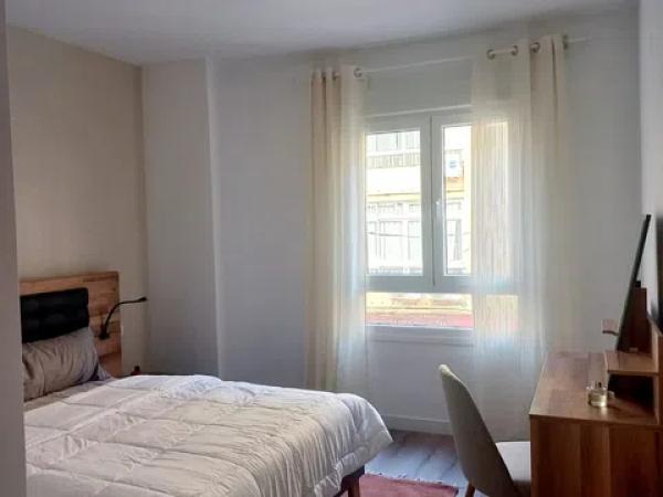 Venta de piso en Barrio Perchel norte, Málaga
thumbnail 1