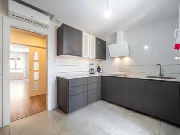 Venta de piso en Barrio Perchel norte, Málaga
thumbnail 2