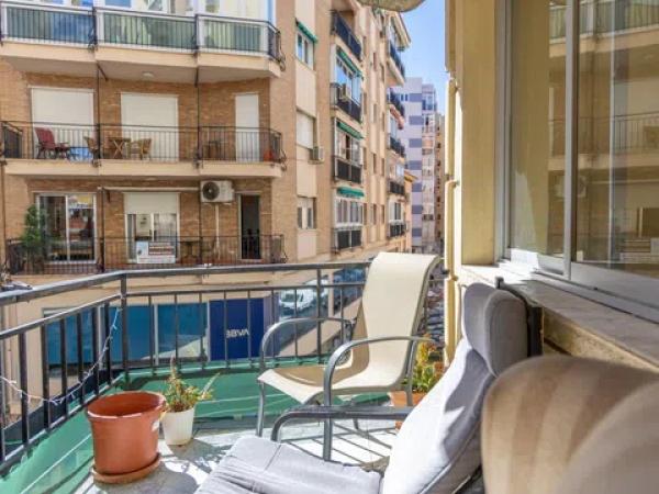 Sale of flat in Barrio Perchel norte, Málaga
 photo 1
