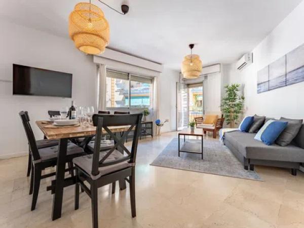 Sale of flat in Calle Peso de la Harina, 28, Málaga
 photo 1