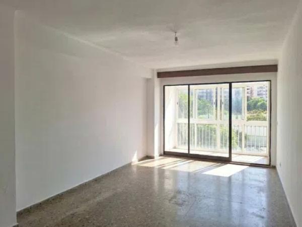Продажа квартиры на Barrio Perchel norte, Малага
 photo 4