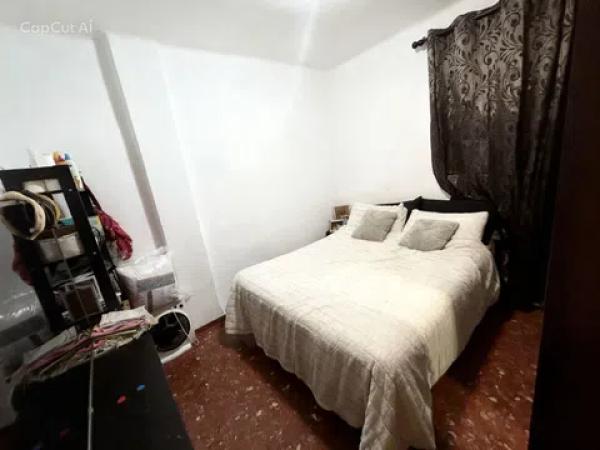 Venta de piso en Calle Malasaña, 3, Málaga
thumbnail 1