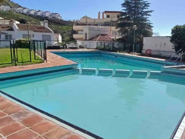 Chalet adosado photo 2