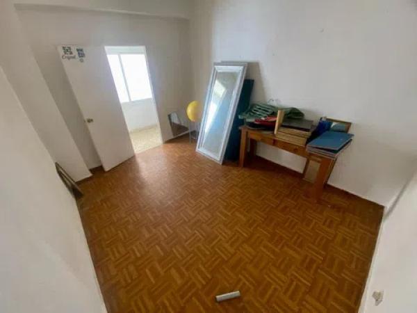 Продажа квартиры на Calle Carretería, Малага
thumbnail 3
