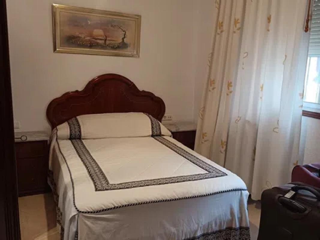 Sprzedaż szeregowego domku w  Barrio La Trinidad , Málaga photo 4