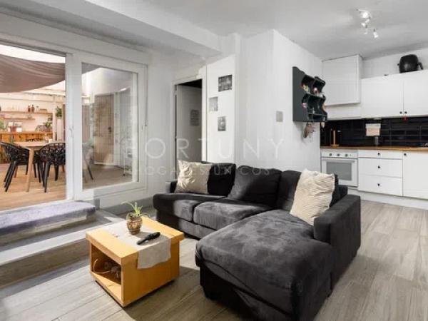 Продажа квартиры на Calle Malasaña, 31, Малага
photo 1
