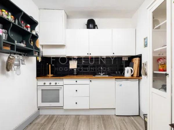 Продажа квартиры на Calle Malasaña, 31, Малага
 photo 4