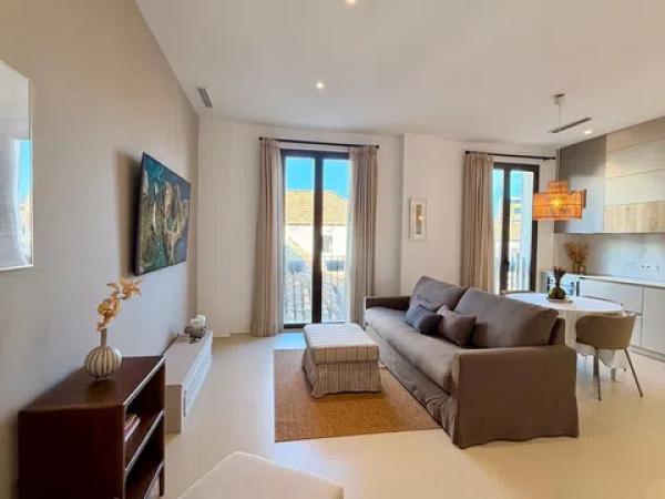 Venta de piso en Calle Pozos Dulces, 14, Málaga
thumbnail 1