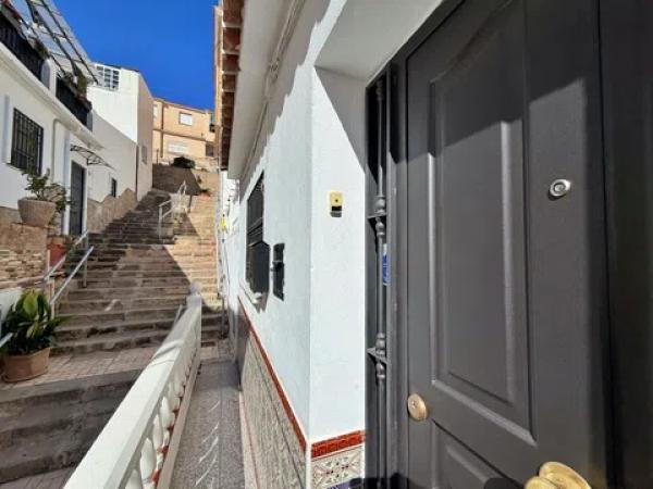 Casa independiente en calle Galatea thumbnail 2