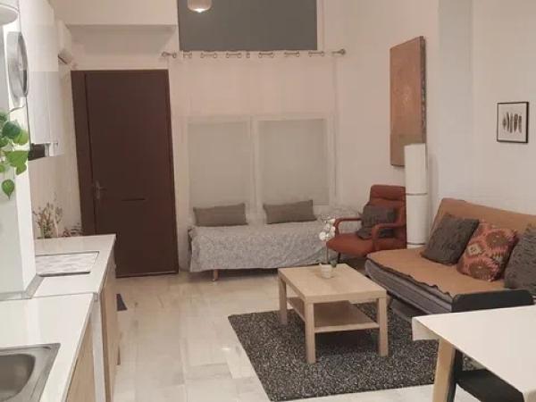 Estudio en venta en Pasaje Noblejas, Málaga photo 1