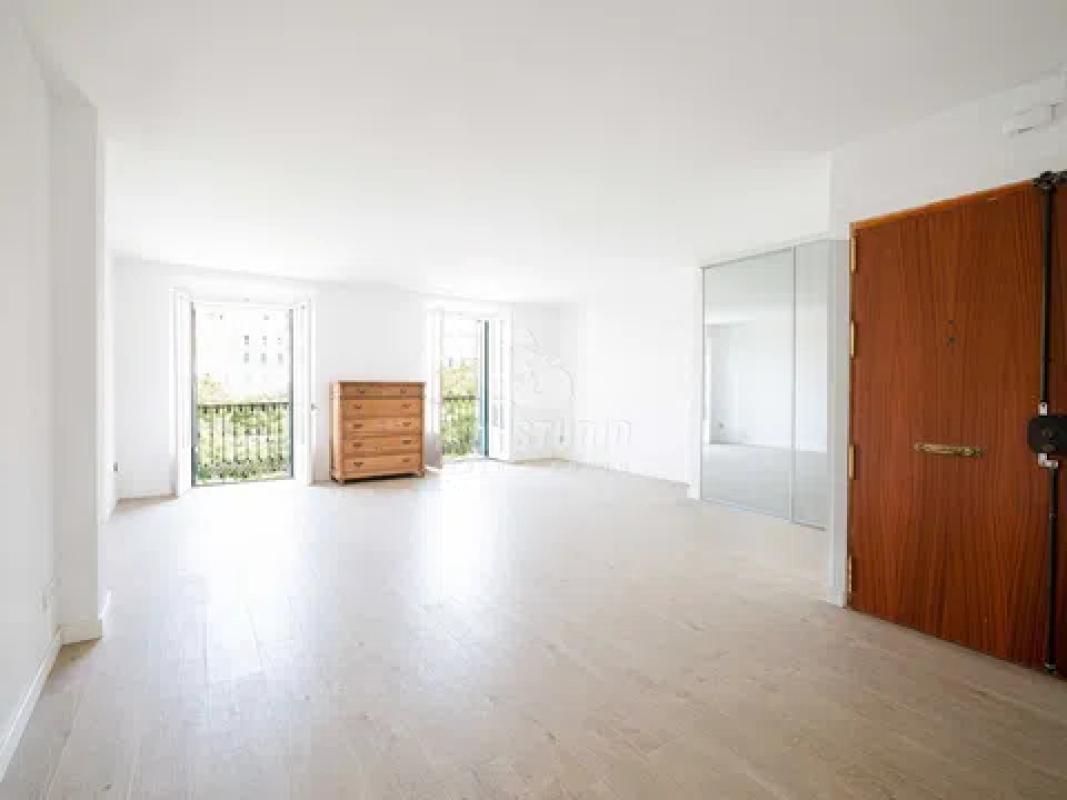 Продажа квартиры на Plaza de la Merced, 4, Малага
photo 4