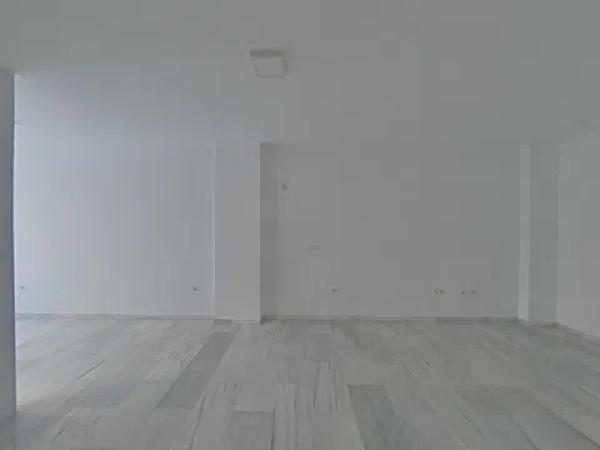 Venta de piso en Calle Amores, Málaga
thumbnail 1