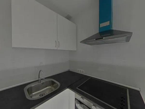 Sprzedaż mieszkania w AL BARCELO, 75, Málaga
 photo 4