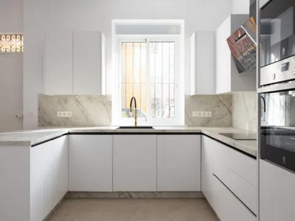 Chalet adosado en calle Tirso de Molina thumbnail 2