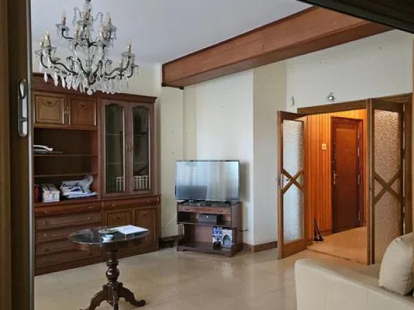 Venta de piso en CL SANCHA DE LARA, Málaga
photo 1