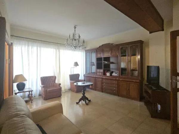 Venta de piso en CL SANCHA DE LARA, Málaga
thumbnail 2
